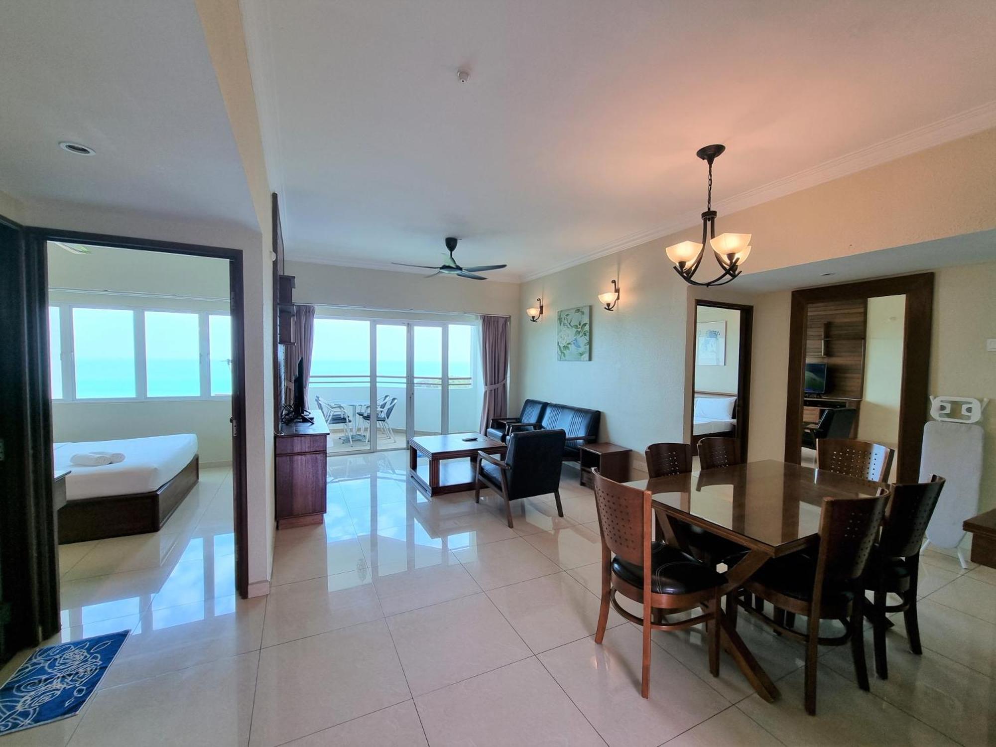 Aloka Seaview Apartment Batu Ferringhi Esterno foto